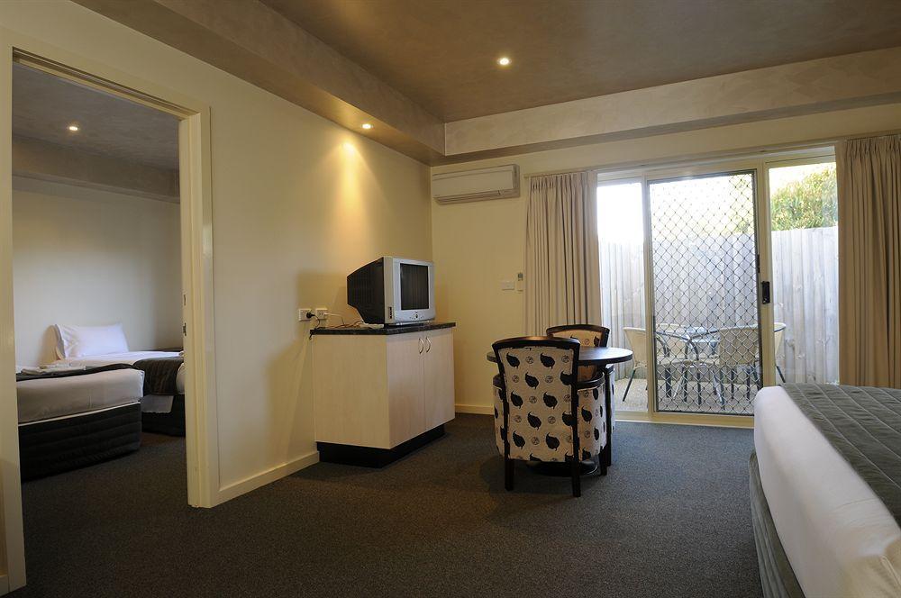 Fairways Resort Rosebud Dış mekan fotoğraf